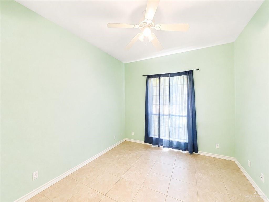 Photo 15 of 1717 Chayna Avenue