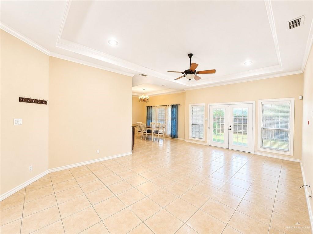 Photo 7 of 1717 Chayna Avenue