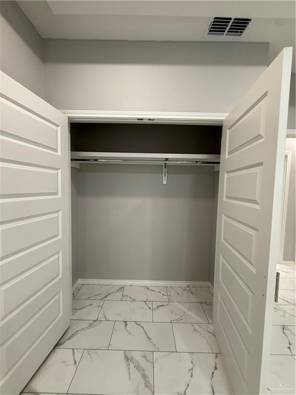 Photo 10 of 2113 Elsham Avenue #1