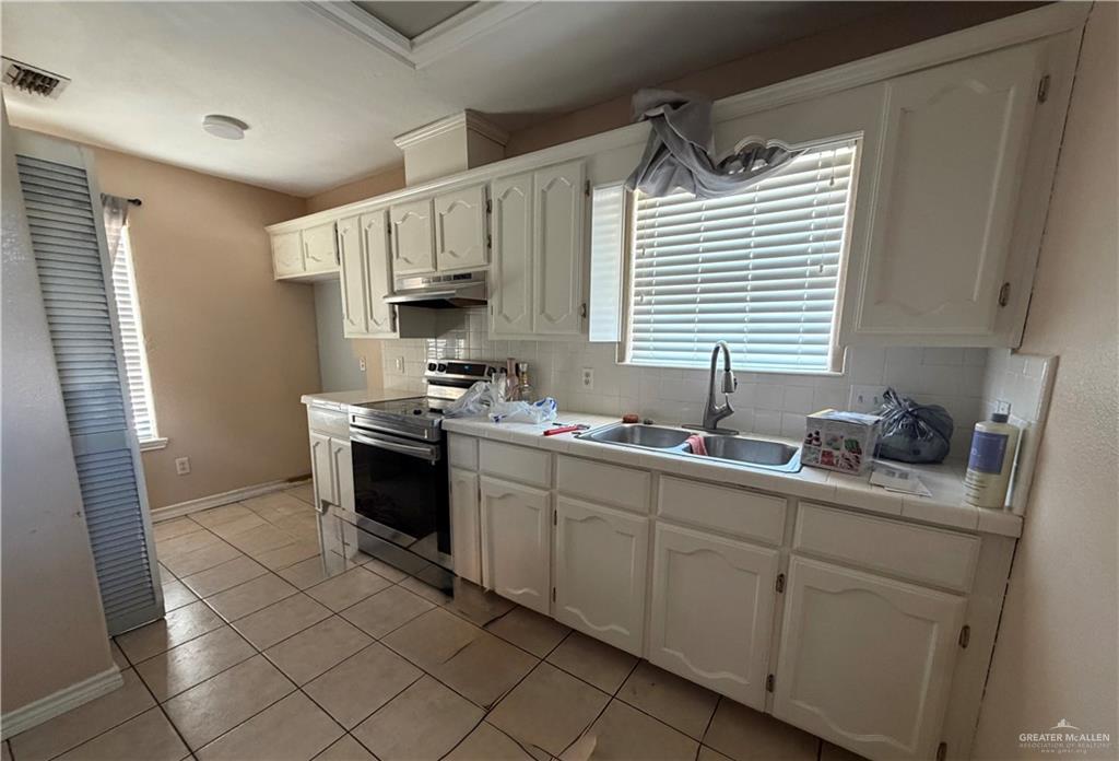 Photo 2 of 1805 Liz Drive