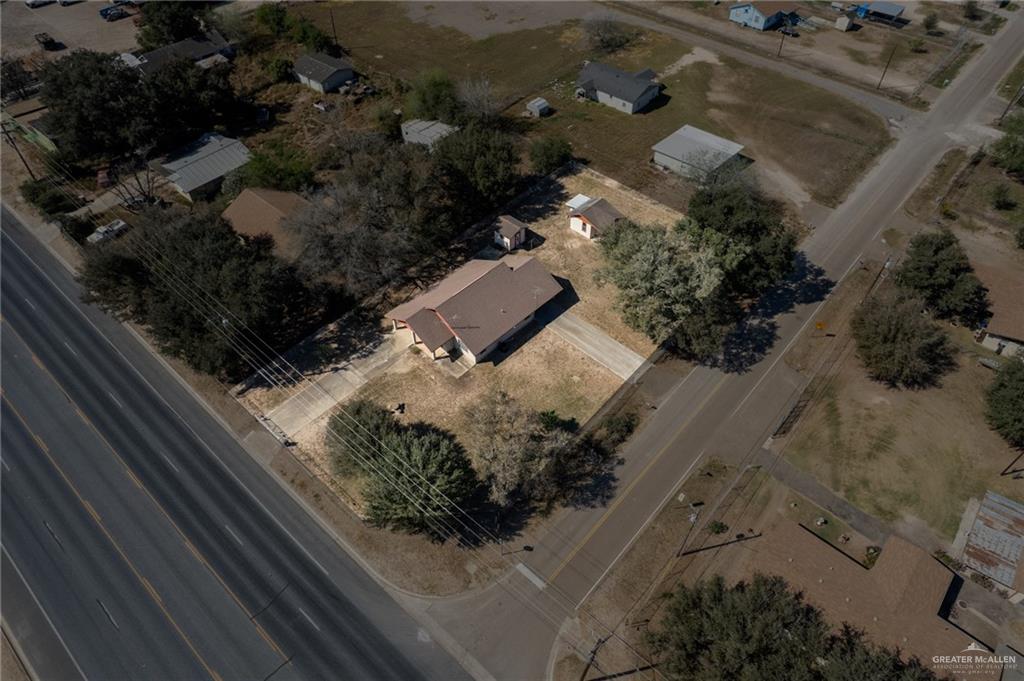 Photo 18 of 801 Foster Drive